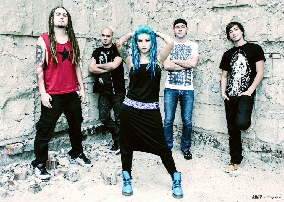Infected Rain au cantat un cover dupa Slayer (video)